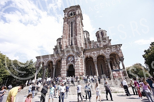 Associations Zavicaj and Coordination organized a memorial service in the Church of St. Mark in Belgrade to all victims of the Croatian action Storm, when around 250,000 Serbs were expelled from Croatia.Udruzenja Zavicaj i Koordinacija organizovali