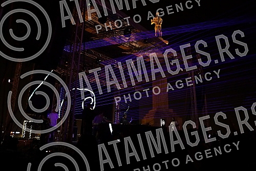 The long-awaited Matinée Fest will host the world's biggest stars of the electronic music scene from August 26 to 28, at the Kalemegdan Fortress, near Pobednik. Dugo ocekivani festival Matinée Fest od 26. do 28. avgusta ugostice najvece svetske zve