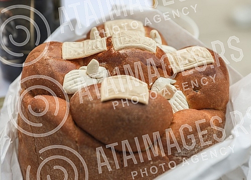 Orthodox believers in front of and in the Church of St. Petka on Kalemegdan on the occasion of the baptism of St. Petka. Pravoslavni vernici ispred i u Crkvi Svete Petke na Kalemegdanu povodom krsne slave Sveta Petka.