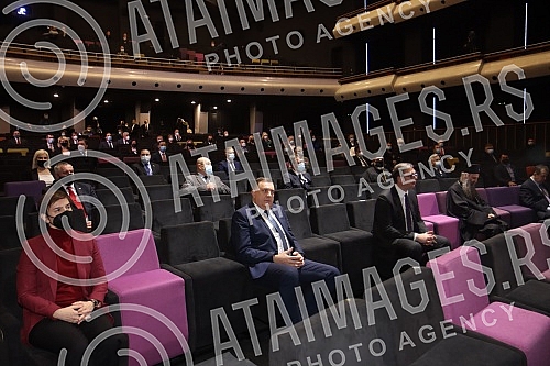 The ceremonial academy in Belgrade's Kombank hall marked the Day of Remembrance for the victims of the 1999 NATO aggression.
Svecanom akademijom u beogradskoj Kombank dvorani, obelezen je Dan secanja na stradale u NATO agresiji 1999. godine. The ceremonial academy in Belgrade's Kombank hall marked the Day of Remembrance for the victims of the 1999 NATO aggression.
Svecanom akademijom u beogradskoj Kombank dvorani, obelezen je Dan secanja na stradale u NATO agresiji 1999. godine.