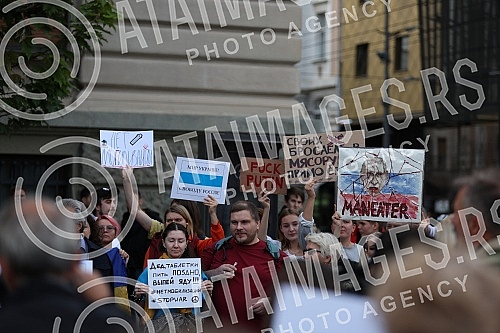 Protest of Russian emigrants against the mobilization that is being carried out in Russia, and at the invitation of the Russian movement Protest of Russian emigrants against the mobilization that is being carried out in Russia, and at the invitation of the Russian movement