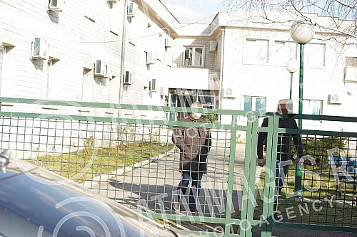 President of FSS, Slavisa Kokeza testified as a citizen at the premises of the Service for the Fight against Organized Crime (SBPOK) in Makis.Predsednik FSS-a Slavisa Kokeza davao je iskaz u svojstvu gradjana u  prostorijama Sluzbe za borbu protiv 