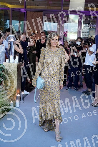 Grand opening of the Lutak patisserie in the shopping center Galerija Beograd.Svecano otvaranje poslasticarnice Lutak u trznom centru Galerija Beograd.