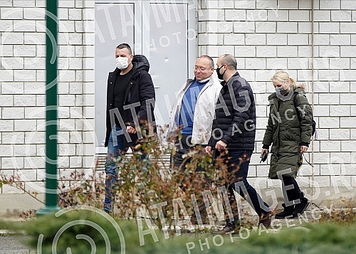 Accompanied by a lawyer, Vladimir Vuletic went to the premises of the Prosecutor's Office for Organized Crime in Ustanicka Street in Belgrade to be questioned about the circumstances of his cooperation with Veljko Belivuk's criminal organization, whi