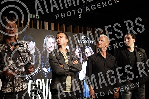 The press conference of the Osvajaci band from Kragujevac was held at the Lisbon club in the mts Dvorana.Konferencija za novinare kragujevackog benda Osvajaci odrzana je u klubu Lisabon u mts Dvorani.