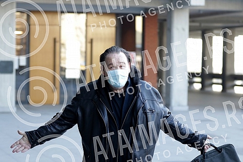 The trial of actor Branko Bane Vidakovic on charges of unauthorized possession of drugs for personal use has begun at the Belgrade High court. U Visem sudu u Beogradu  pocelo sudjenje glumcu Branku Vidakovicu  povodom optuzbi za neovlasceno drzanje