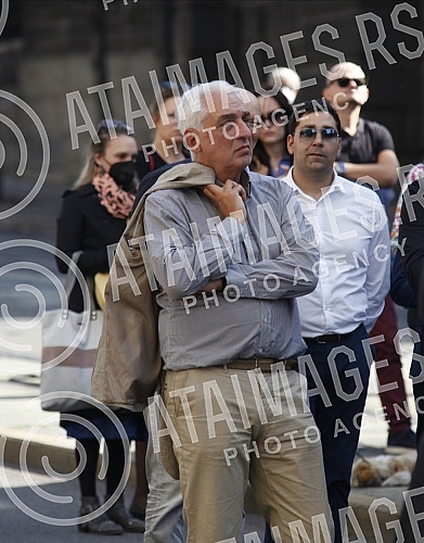 Lawyers protest against the disputed positions of the Supreme Court of Cassation (SCC) regarding the costs of processing bank loans and collecting insurance premiums.
Protest advokata zbog spornih stavova Vrhovnog kasacionog suda (VKS) u vezi sa sa Lawyers protest against the disputed positions of the Supreme Court of Cassation (SCC) regarding the costs of processing bank loans and collecting insurance premiums.
Protest advokata zbog spornih stavova Vrhovnog kasacionog suda (VKS) u vezi sa sa