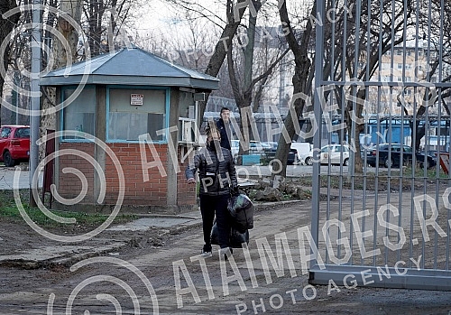 The First Basic Court in Belgrade today lifted the custody of rapper Stefan Djuric Rasta, in which he has been since October 3, 2020, after the police found drugs in his possession. Prvi osnovni sud u Beogradu ukinuo je danas pritvor reperu Stefanu