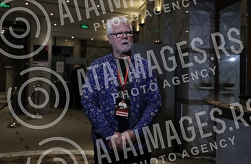 A concert in honor of the legendary drummer Dragoljub Djuricic, the man with the biggest smile on the domestic music scene, was held at the Atelier 212 theater.Koncert u cast legendarnog bubnjara Dragoljuba Djuricica, coveka sa najvecim osmehom na 