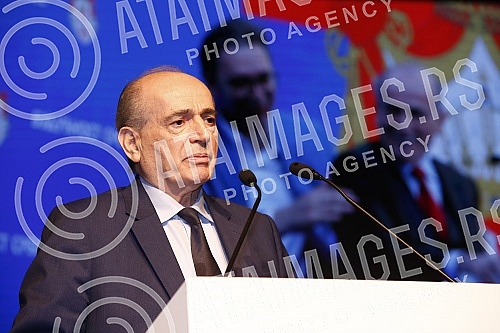 As part of the election campaign, the Party of United Pensioners of Serbia held a rally in Cacak.Partija ujedinjenih penzionera Srbije u sklopu preidzborne kampanje odrzala je miting u Cacaku.