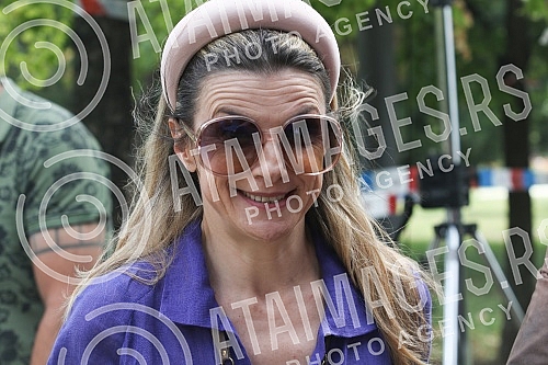 Journalists attended the filming of the new domestic thriller series Journalists attended the filming of the new domestic thriller series