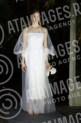 The fashion show transforming 