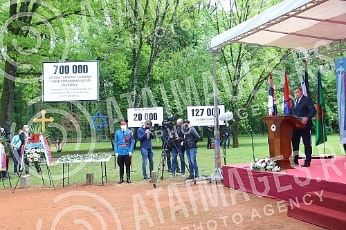 As part of the commemoration of the Day of Remembrance for the Victims of the Independent State of Croatia in the Ustasha concentration camp Jasenovac in the Second World War, a memorial service was held for the victims of the camp and wreaths were l
