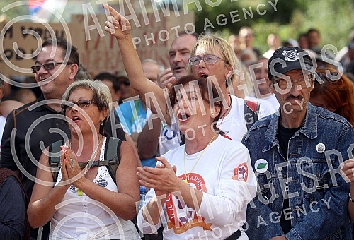 Protest in the village of Topli Do near Pirot against the construction of mini hydropower plants.Protest u selu Topli Do kod Pirota protiv izgradnje mini hidroelektrana.