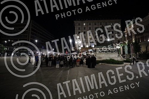 12. The Vidovdan liturgy with the blessing of His Eminence the Bishop of Raska and Prizren in exile G. G. Ksenofont began with a gathering at the monument to Prince Mihailo, where the Akathist was consecrated to the Holy Great Martyr Prince Lazar, an