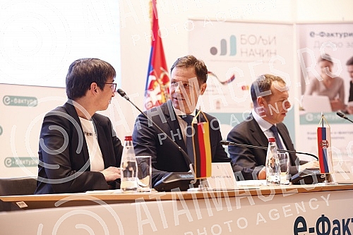 Conference E-invoices and electronic payments for a more competitive economy.Konferencija E-fakture i elektronska placanja za konkurentniju privredu.