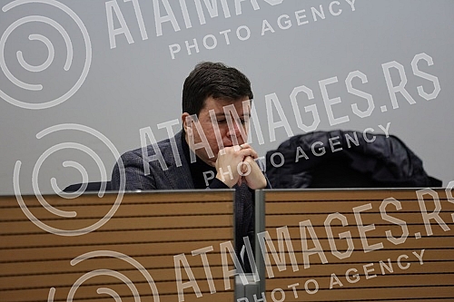 Organized by the Serbian movement Dveri in the hall of the Municipal Assembly of Stari grad, a panel discussion was held on the referendum LET'S NOT GIVE A CONSTITUTION!U organizaciji Srpskog pokreta Dveri u sali Skupstine opstine Stari grad odrzan