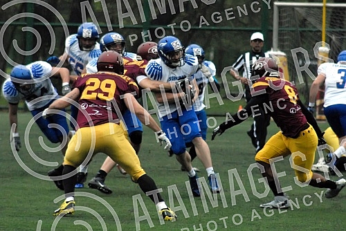 IFAF Liga sampiona americkog fudbala odigrana na Adi ciganliji izmedju SBB Vukova i Silverhawks iz Slovenije (Ljubljana/Slovenia).