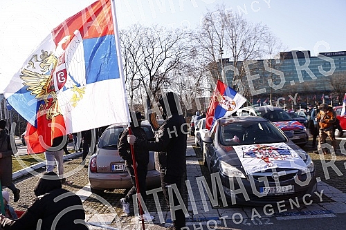 Driving a car called Z to win from the Sava Center to the Church of the Holy Trinity, next to the Church of St. Mark in support of Russia.Voznja automobilima pod nazivom Z za pobedu od Sava centra do hrama Svete Trojice, pored Crkve Svetog Marka u 