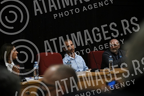 Candidate for mayor of Belgrade, Vladeta Jankovic, a tour of the capital and the presentation of the program of the newspaper 