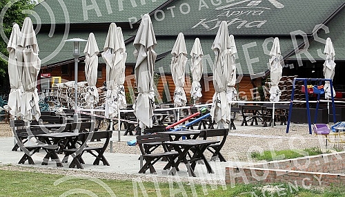 International Labor Day - May 1 in Belgrade. Curfew at the time of COVID 19.
Medjunarodni praznik rada - 1. maj u Beogradu. Policijski cas u vreme COVID 19. International Labor Day - May 1 in Belgrade. Curfew at the time of COVID 19.
Medjunarodni praznik rada - 1. maj u Beogradu. Policijski cas u vreme COVID 19.