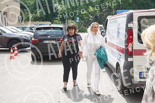Miljana Kulic and her mother Marija Kulic came for an examination at the Banjica Institute of Orthopedics.
Miljana Kulic je sa majkom Marijom Kulic dosla na pregled u Institut za ortopediju Banjica
Miljana Kulic and her mother Marija Kulic came for an examination at the Banjica Institute of Orthopedics.
Miljana Kulic je sa majkom Marijom Kulic dosla na pregled u Institut za ortopediju Banjica