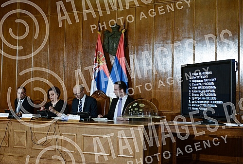 The draw was held which specifies the number of the candidates for election to the President of the Republic of Serbia.Odrzan zreb kojim se utvrdjuje redni broj kandidata na izborima za predsednika Republike Srbije.