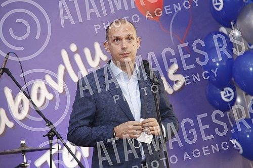 The Minister of Health in the Government of the Republic of Serbia, Dr. Zlatibor Loncar, attended the ceremony on the occasion of the opening of the new special gas filling station and laboratory of the company Messer Tehogas.Ministar zdravlja u Vl