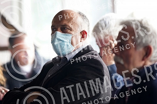 A press conference of the representatives of the Serbian federation of company sports, at which it was announced that they will go to the Summer company sports games in Greece in June. Konferencija za novinare predstavnika Srpske federacije kompani