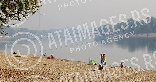 Lake Ada cignalija at Saturday morning.Ada ciganlija u subotu pre podne.