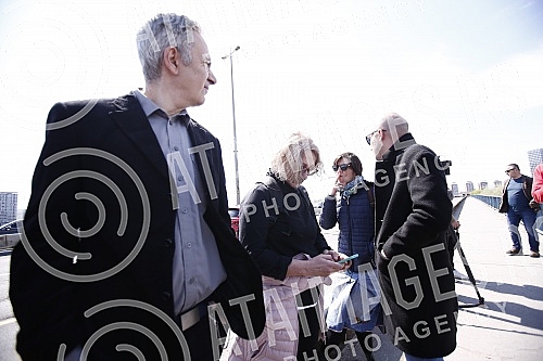 April 8, 2022 marks the 28th anniversary of the death of the journalist Duga Radislava Dada Vujasinovic, which is still unclear, and on that occasion the Independent Association of Journalists of Serbia invited colleagues, as well as all citizens, to