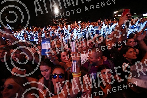 Performance of Senidah at the Exit festival on the Main Stage.Nastup Senidah na Exit festivalu na Glavnoj bini.