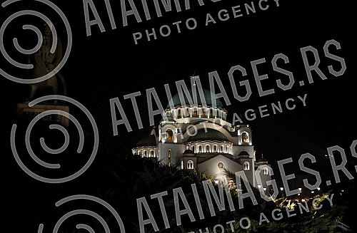 Proslava, sa vatrometom, Srpske (Pravoslavne) Nove godine ispred Hrama Svetog Save. Proslava, sa vatrometom, Srpske (Pravoslavne) Nove godine ispred Hrama Svetog Save.