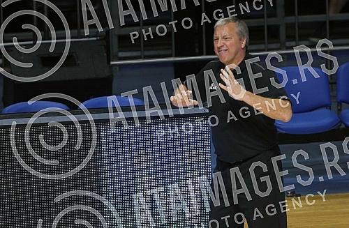 Basketball match, in the second round of qualifications for the 2019 World Championship between Serbia and Estonia, was played in the hall 
