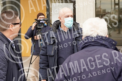 In the Second basic court, Rade Panic, a member of the Assembly of free Serbia and president of the Union of doctors and pharmacists of Serbia, filed a lawsuit against Serbian president Aleksandar Vucic for insulting honor, and then gave statements t In the Second basic court, Rade Panic, a member of the Assembly of free Serbia and president of the Union of doctors and pharmacists of Serbia, filed a lawsuit against Serbian president Aleksandar Vucic for insulting honor, and then gave statements t