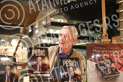 Basketball coach, selector of the Serbian national team Svetislav Pesic signed his autobiographical book 
