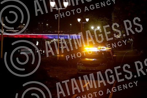 The arrival of communal police (militia) on Belgrade rafts in order to control the implementation of measures in the fight against the corona.
Dolazak komunalne policije (milicije) na beogradske splavove kako bi kontrolisali sprovodjenje mera u borbi The arrival of communal police (militia) on Belgrade rafts in order to control the implementation of measures in the fight against the corona.
Dolazak komunalne policije (milicije) na beogradske splavove kako bi kontrolisali sprovodjenje mera u borbi