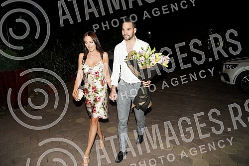 Saban Saulic's grandson, Anderlecht football player Luka Adzic and his wife Aleksandra became parents yesterday, and tonight a celebration was organized in the Topciderac restaurant on the occasion of Lana Adzic's birth.Unuk Sabana Saulica, fudbale