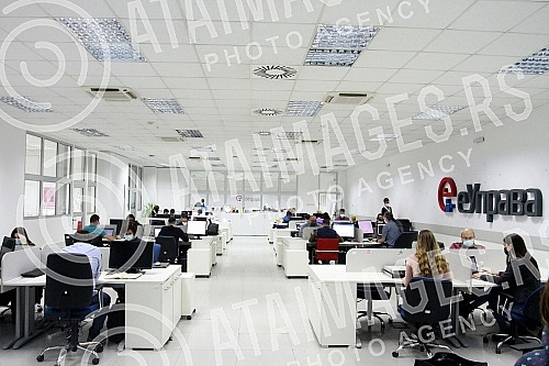 Presentation of the new e-Consulate electronic service project in the Office for IT and eGovernment.Predstavljanje novog projekta elektronske usluge e-Konzulat u Kancelariji za IT i eUpravu