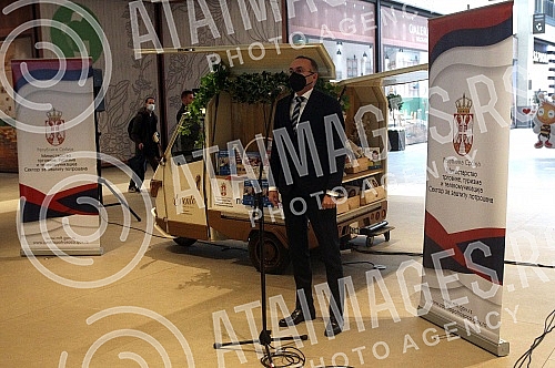 The Consumer fair was opened in the Galerija shopping center on the occasion of the World consumer day.
U Trznom centru Galerija otvoren je Sajam potrosaca povodom Svetskog dana potrosaca. The Consumer fair was opened in the Galerija shopping center on the occasion of the World consumer day.
U Trznom centru Galerija otvoren je Sajam potrosaca povodom Svetskog dana potrosaca.