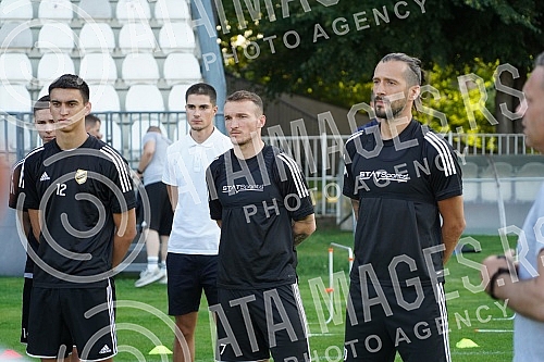 Promotion of the new head of the Cukaricki football club Dusan Kerkez and the first roll call of the team before the start of preparations for the upcoming 2022/23 season.Promocija novog sefa struke fudbalskog kluba Cukaricki Dusana Kerkeza i prva Promotion of the new head of the Cukaricki football club Dusan Kerkez and the first roll call of the team before the start of preparations for the upcoming 2022/23 season.Promocija novog sefa struke fudbalskog kluba Cukaricki Dusana Kerkeza i prva