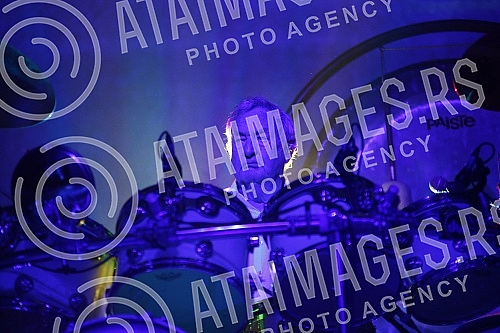 The concert of Nick Mason's Saucerful of Secrets, which performs music by Pink Floyd, was held at the Belexpo Center.Koncert sastava Nick Mason's Saucerful of Secrets, koji izvodi muziku Pink Floyda, odrzan je u Belexpo centru