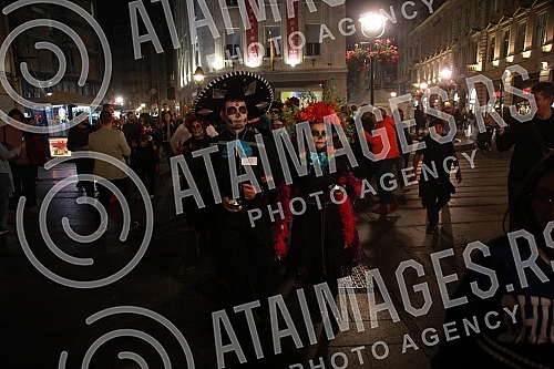 The Embassy of Mexico in Serbia and the Cervantes Institute in Belgrade mark the famous Mexican holiday Day of the Dead with a big celebration and presentation of the traditional altar of the dead.Ambasada Meksika u Srbiji i Institut Servantes u Be