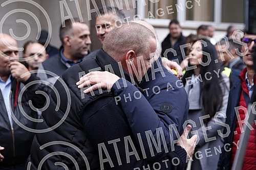 Workers of GSP, Waterworks, Power Plant and other public companies in Belgrade gathered on the eve of the City meeting to express their dissatisfaction with the decision to establish two more new companies in the capital city.
Radnici GSP, Vodovoda, Workers of GSP, Waterworks, Power Plant and other public companies in Belgrade gathered on the eve of the City meeting to express their dissatisfaction with the decision to establish two more new companies in the capital city.
Radnici GSP, Vodovoda,
