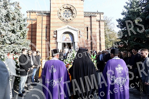 Funeral of Milena Dravic held on New cemetery.Sahrana Milene Dravic na Novom groblju.