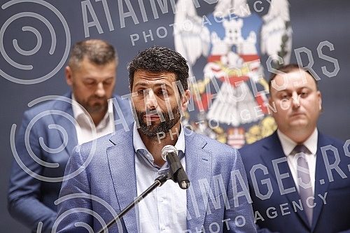 The Mayor of Belgrade, Aleksandar Sapic, presented his assistants and the areas they will be responsible for in the Belgrade City Assembly.