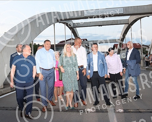 Concert on the occasion of the Day and celebration of the municipality of Celinac on the Square in front of the Municipality.Koncert povodom Dana i slave opstine Celinac na Trgu ispred Opstine. 