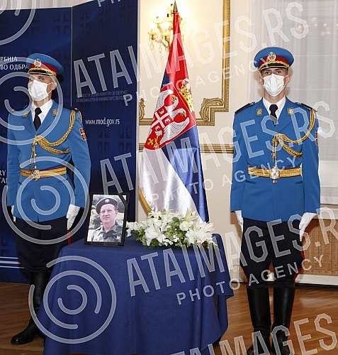 A commemoration on the occasion of the death of Professor Zoran Stankovic, President of the Coordination Body for the Municipalities of Presevo, Bujanovac and Medvedja, was held at the House of the Serbian Army. Komemoracija povodom smrti profesora