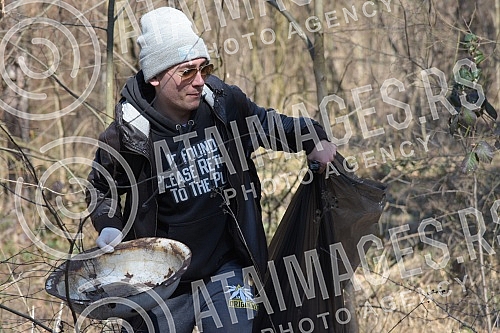 Zavrni Rukave is a cleaning campaign for the whole of Serbia organized by several environmental organizations - Eko Straza, Trash Hero, Nije blam, Clean the End and many others, and today for the 7th time the largest cleaning action in Serbia was hel