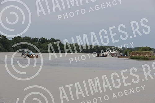 View of Belgrade from the river Sava.
Pogled na Beograd sa reke Save. View of Belgrade from the river Sava.
Pogled na Beograd sa reke Save.